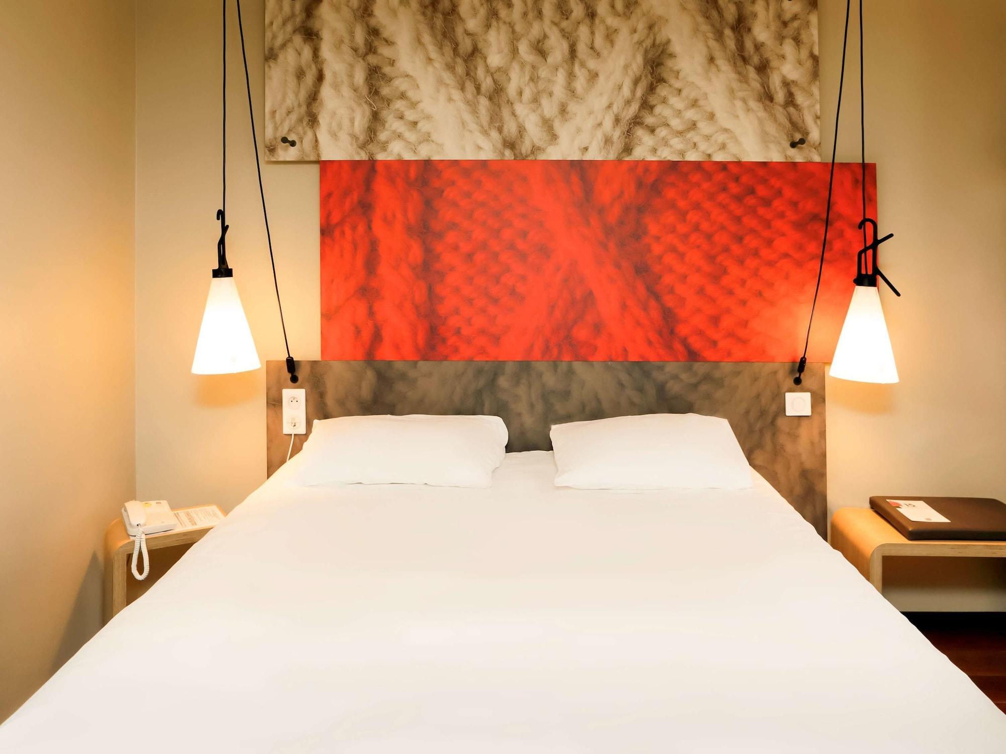Ibis Centre 3*